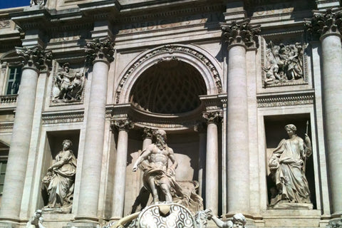 MISCHA Travel Diaries #102 - Roman Holiday