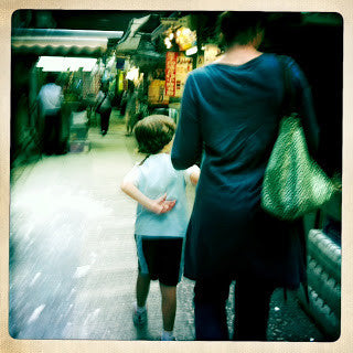 MISCHA Travel Diaries #010 - Exploring the Sheung Wan Lanes with Mom